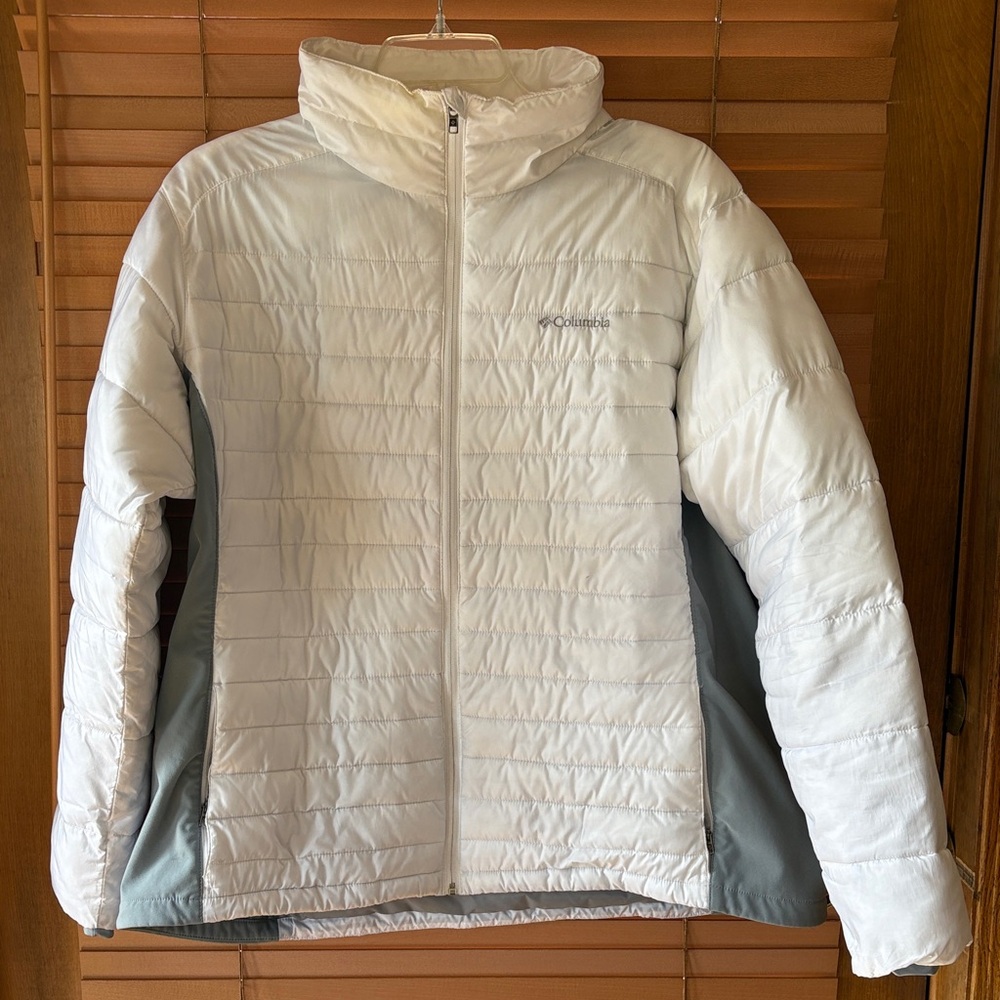 Columbia White and Gray Women's Puffer Jacket (Water Repellent)  SZ: 2X - Picture 6 of 15